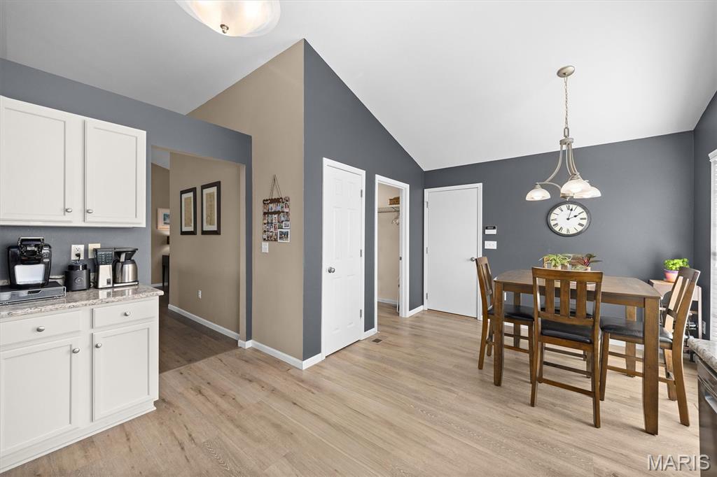 905 Coreopsis Court O'Fallon, IL 62269 - Photo 14 of 39 Gallery Image 14