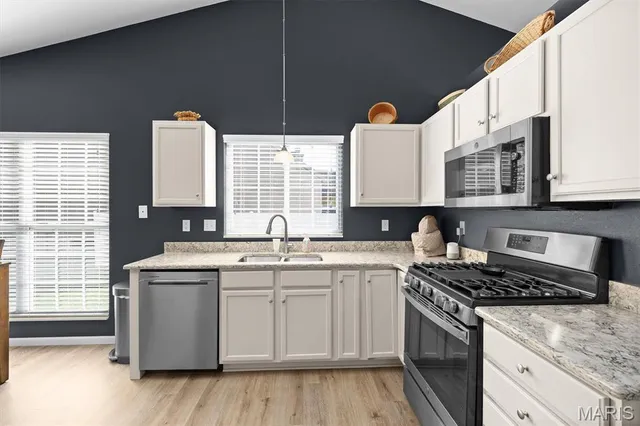 $350,000 | 905 Coreopsis Court, O'Fallon, IL 62269