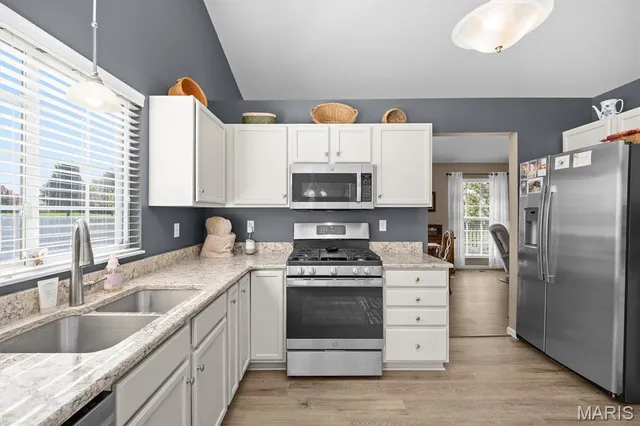 $350,000 | 905 Coreopsis Court, O'Fallon, IL 62269