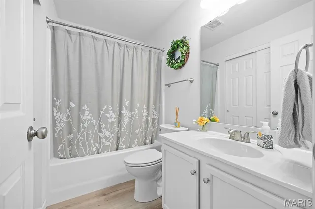 $350,000 | 905 Coreopsis Court, O'Fallon, IL 62269