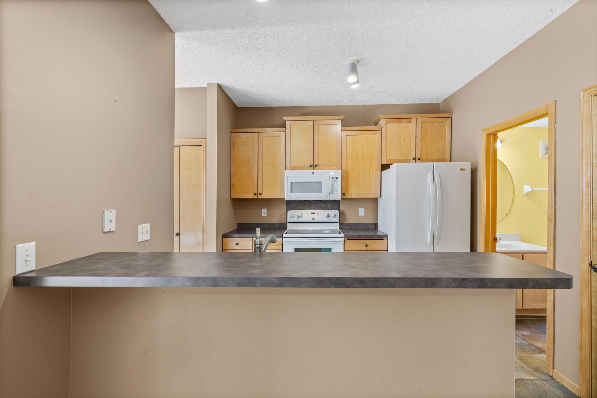 2320 Lower Afton Road, Unit 423 Maplewood, MN 55119 - Photo 17 of 34