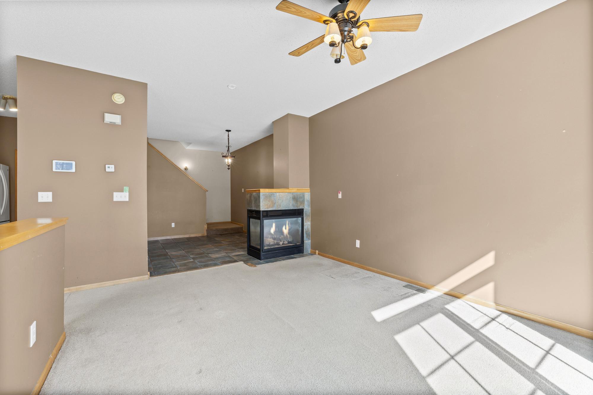 2320 Lower Afton Road, Unit 423 Maplewood, MN 55119 - Photo 7 of 34