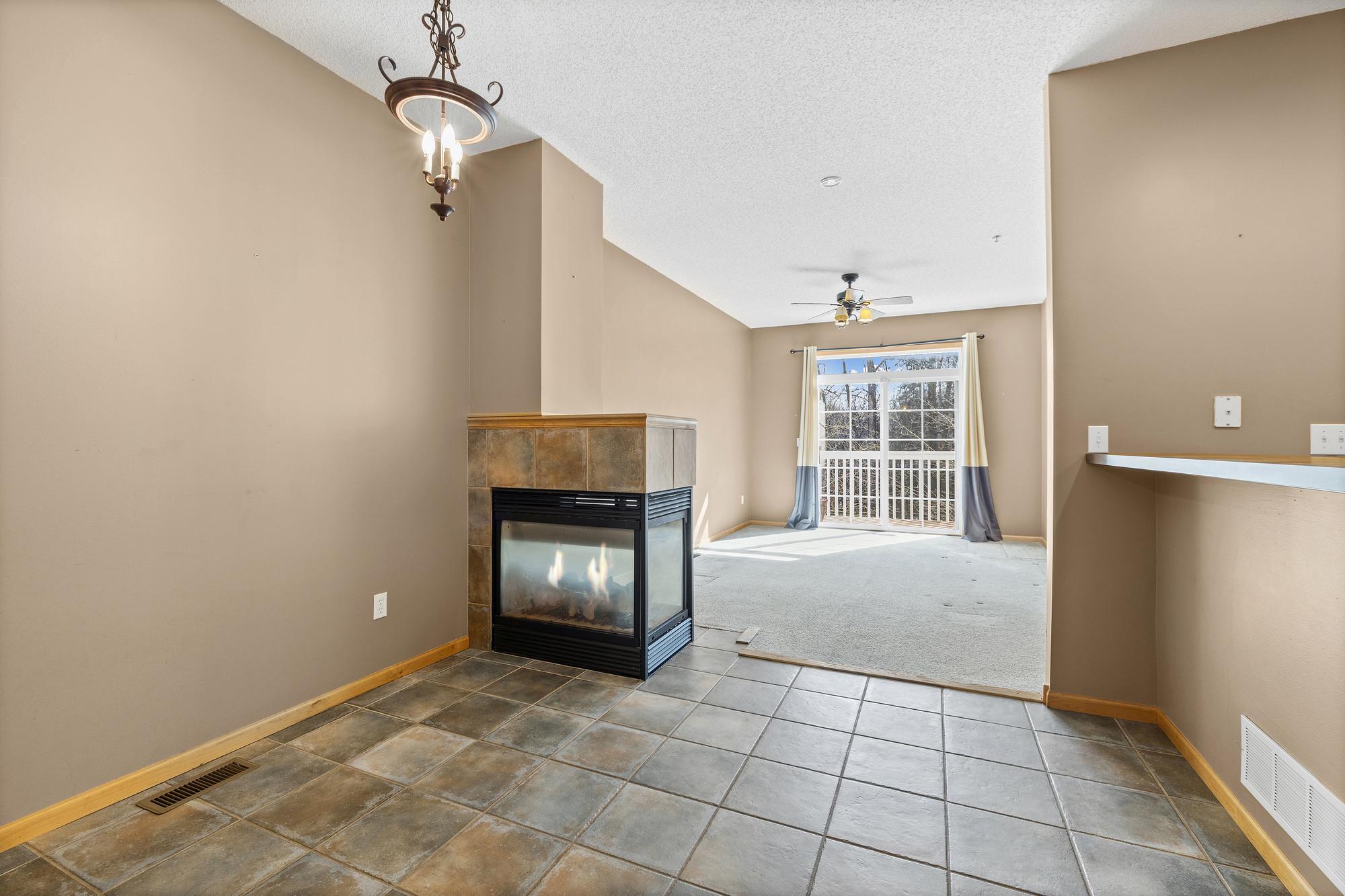 2320 Lower Afton Road, Unit 423 Maplewood, MN 55119 - Photo 9 of 34