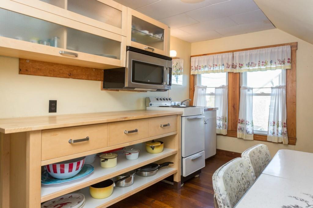 90 Fortunes Rocks Road Biddeford, ME 04005 - Photo 31 of 34 The kitchen in the upstairs rental...