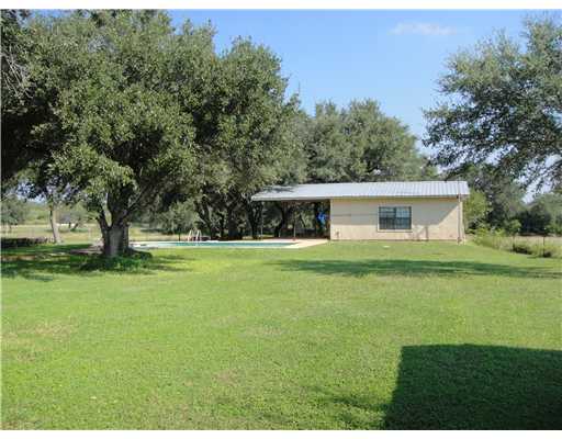 157 Quail Ridge Drive Beeville, TX 78102 - Photo 3 of 9 a front view of house with yard and green space