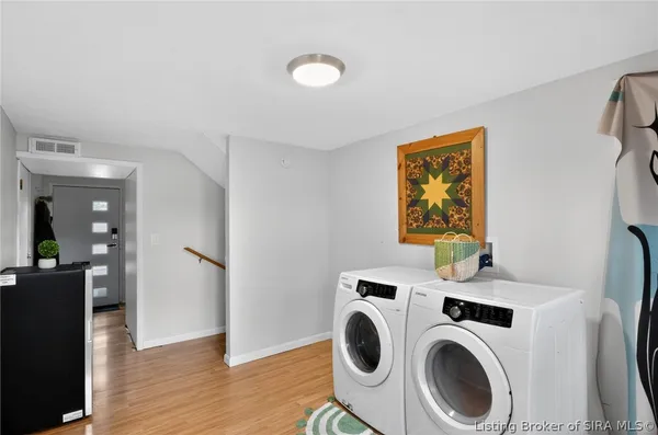 $329,000 | 800 West Fairway Lane, Bloomington, IN 47403
