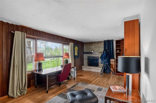 $329,000 | 800 West Fairway Lane, Bloomington, IN 47403