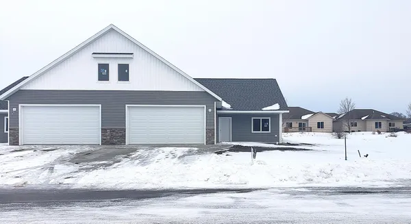 $299,000 | 1012 6th Avenue Northeast, Perham, MN 56573