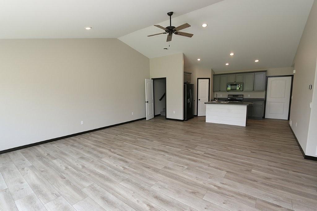 1012 6th Avenue Northeast Perham, MN 56573 - Photo 5 of 9