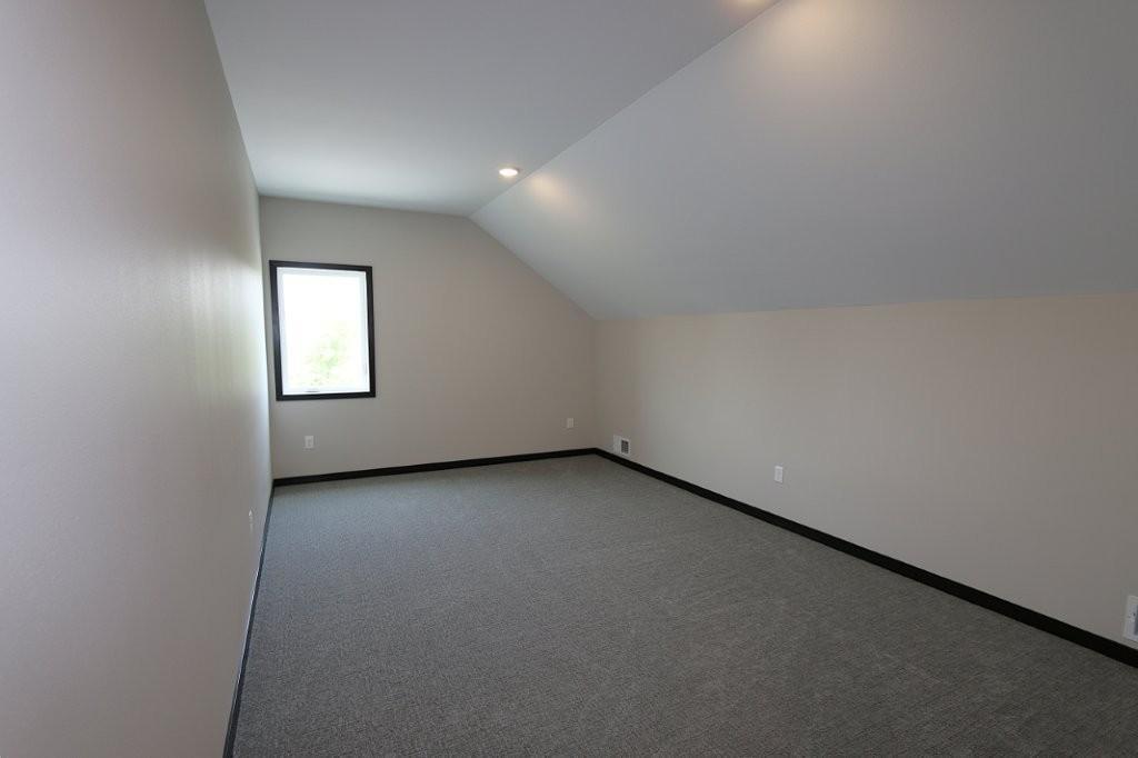 1012 6th Avenue Northeast Perham, MN 56573 - Photo 7 of 9