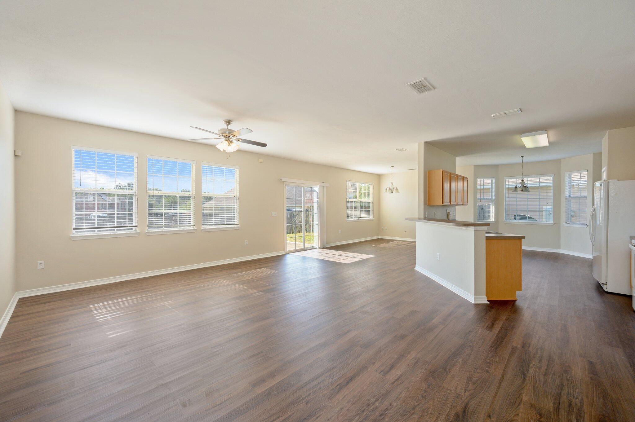 502 Boulder Street Crestview, FL 32536 - Photo 9 of 36 9-web-or-mls-502 Boulder St-04