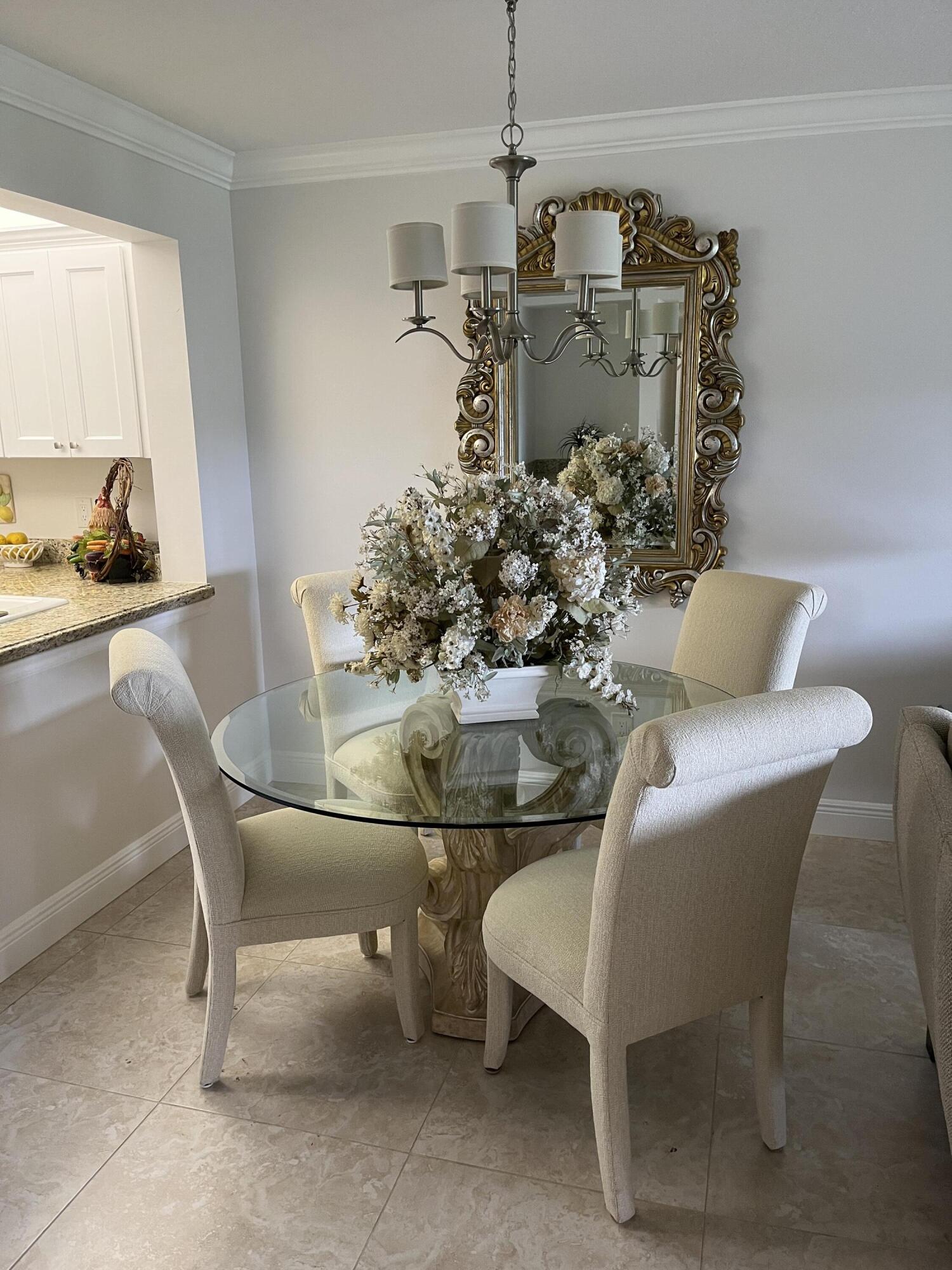 2041 Keystone Drive, Unit B Jupiter, FL 33458 - Photo 6 of 17 Dining Room