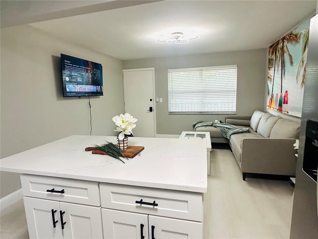 2501 Harn Boulevard, Unit H34 Clearwater, FL 33764 - Photo 5 of 10