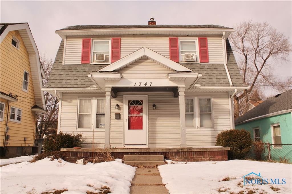 1747 Wyndhurst Road Toledo, OH 43607 - Photo 1 of 12 Gallery Image 1