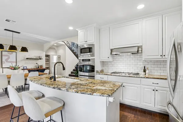 $1,575,000 | 2307 Alta Vista Avenue, Austin, TX 78704