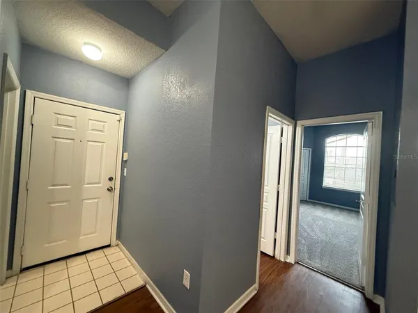 $1,575 | 17114 Carrington Park Drive, Unit 219, Tampa, FL 33647