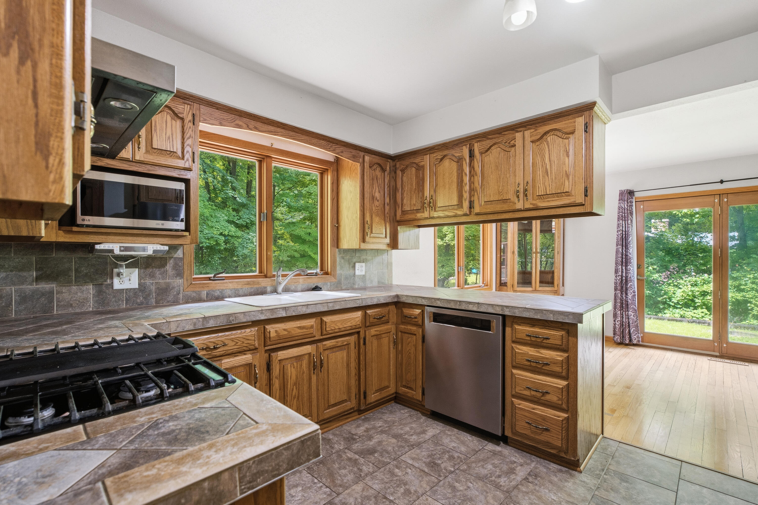 16924 Lax Chapel Road Schleswig, WI 53042 - Photo 3 of 49 Photo-11