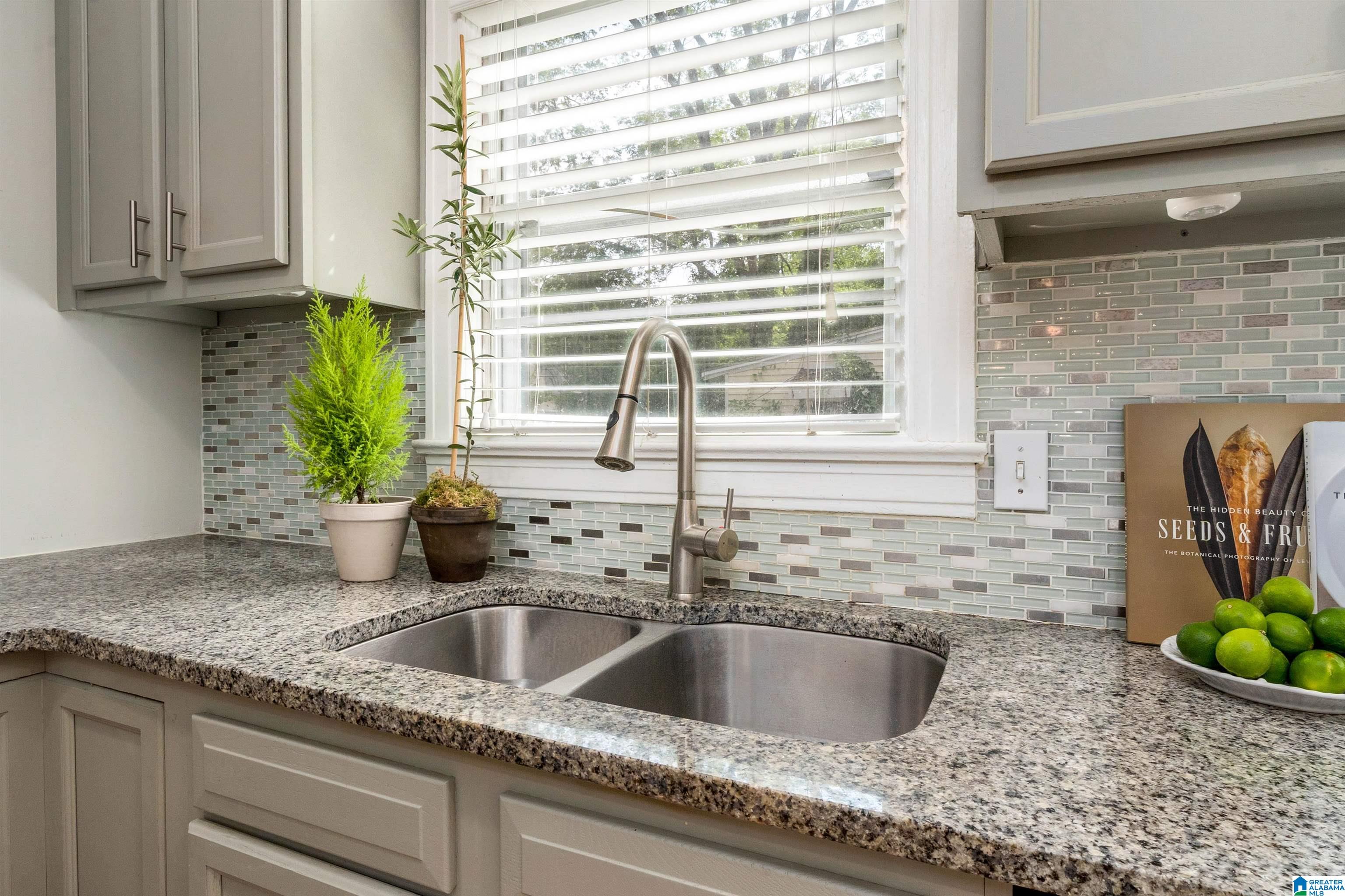 515 Oxmoor Road Birmingham, AL 35209 - Photo 22 of 44
