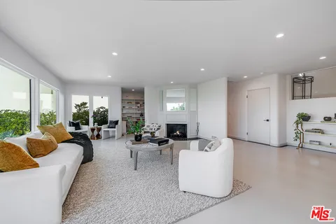 $2,495,000 | 3345 Wonder View Drive, Los Angeles, CA 90068
