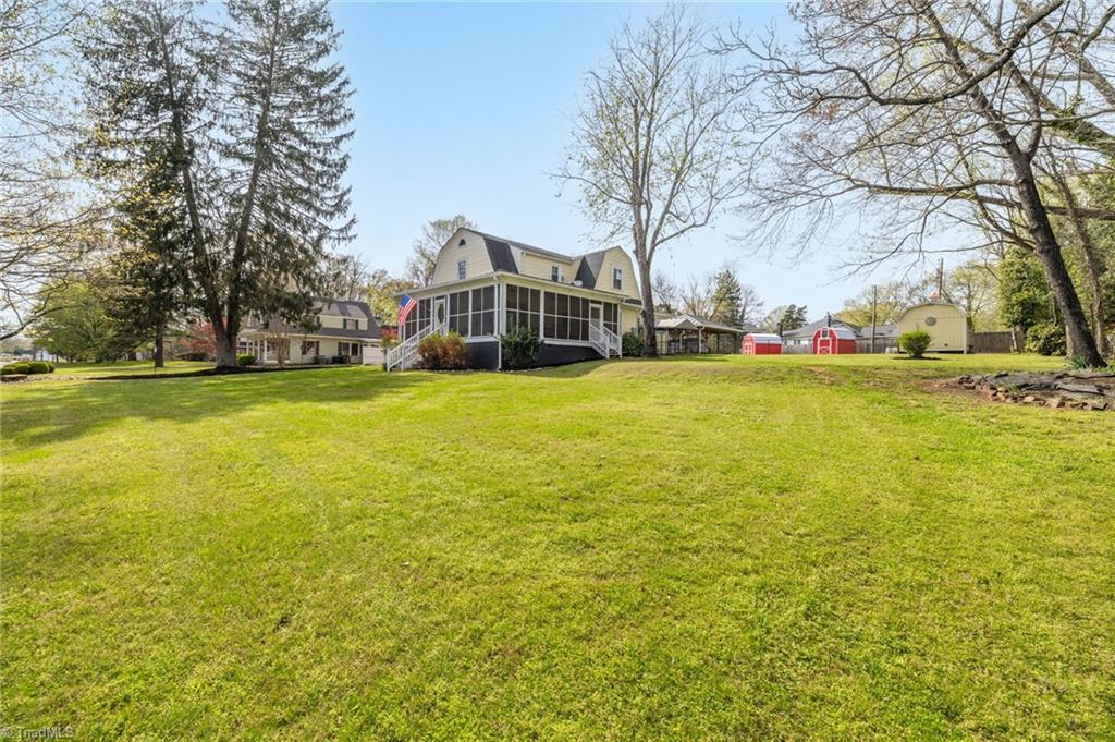 421 Chestnut Street Eden, NC 27288 - Photo 2 of 41