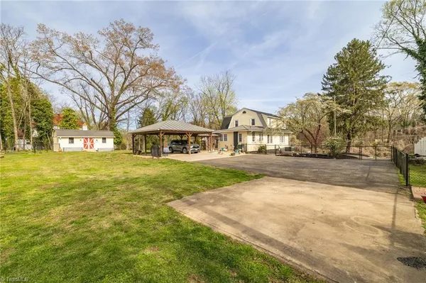 $359,900 | 421 Chestnut Street, Eden, NC 27288