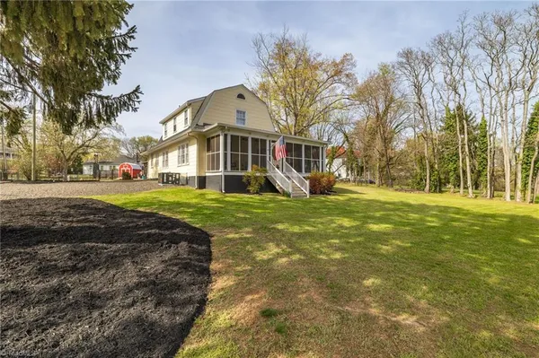 $359,900 | 421 Chestnut Street, Eden, NC 27288