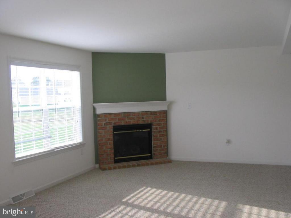 604 Courthouse Circle Lititz, PA 17543 - Photo 2 of 11