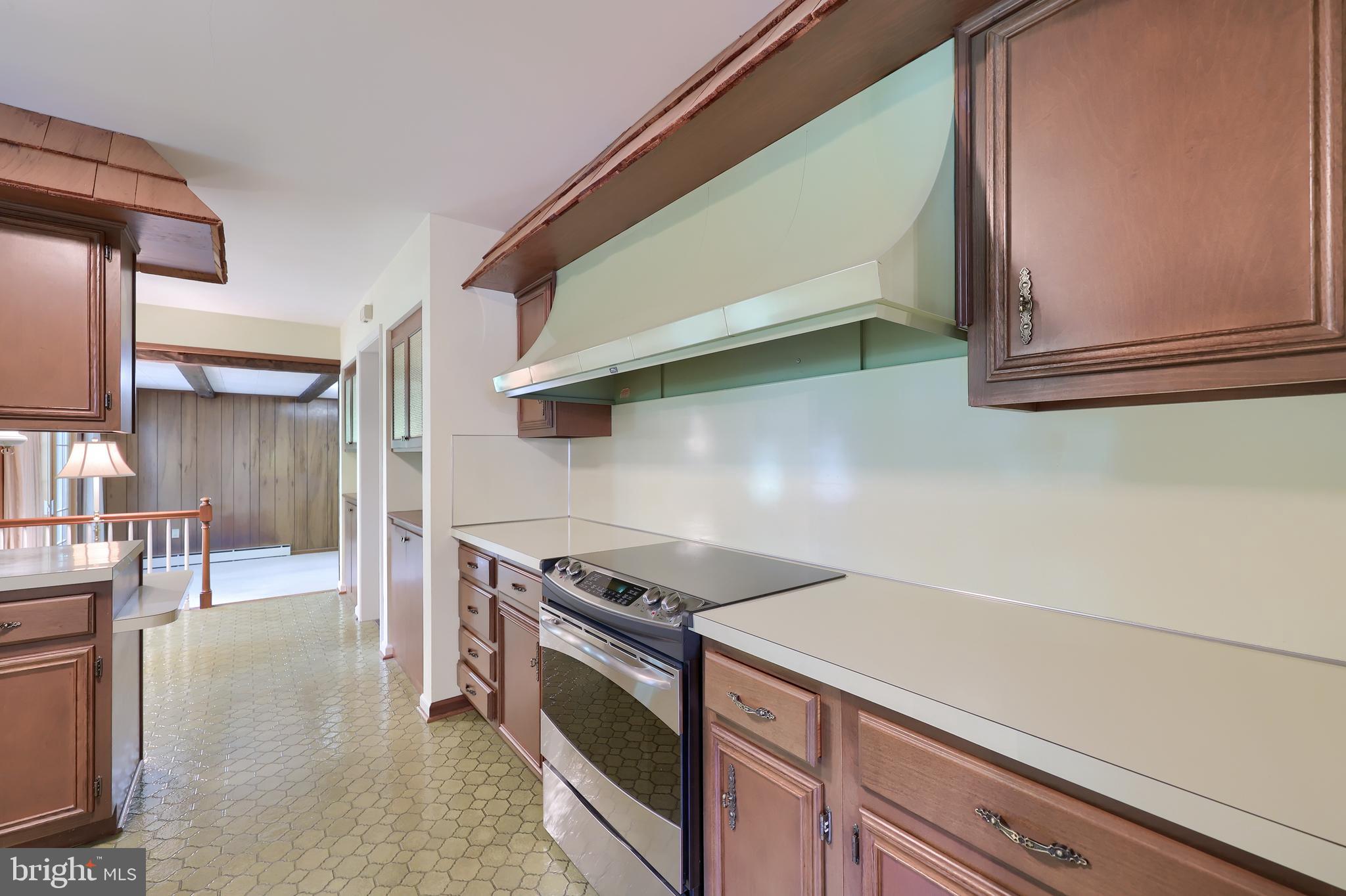 1113 Mill Mar Road Lancaster, PA 17601 - Photo 14 of 66 Gallery Image 14