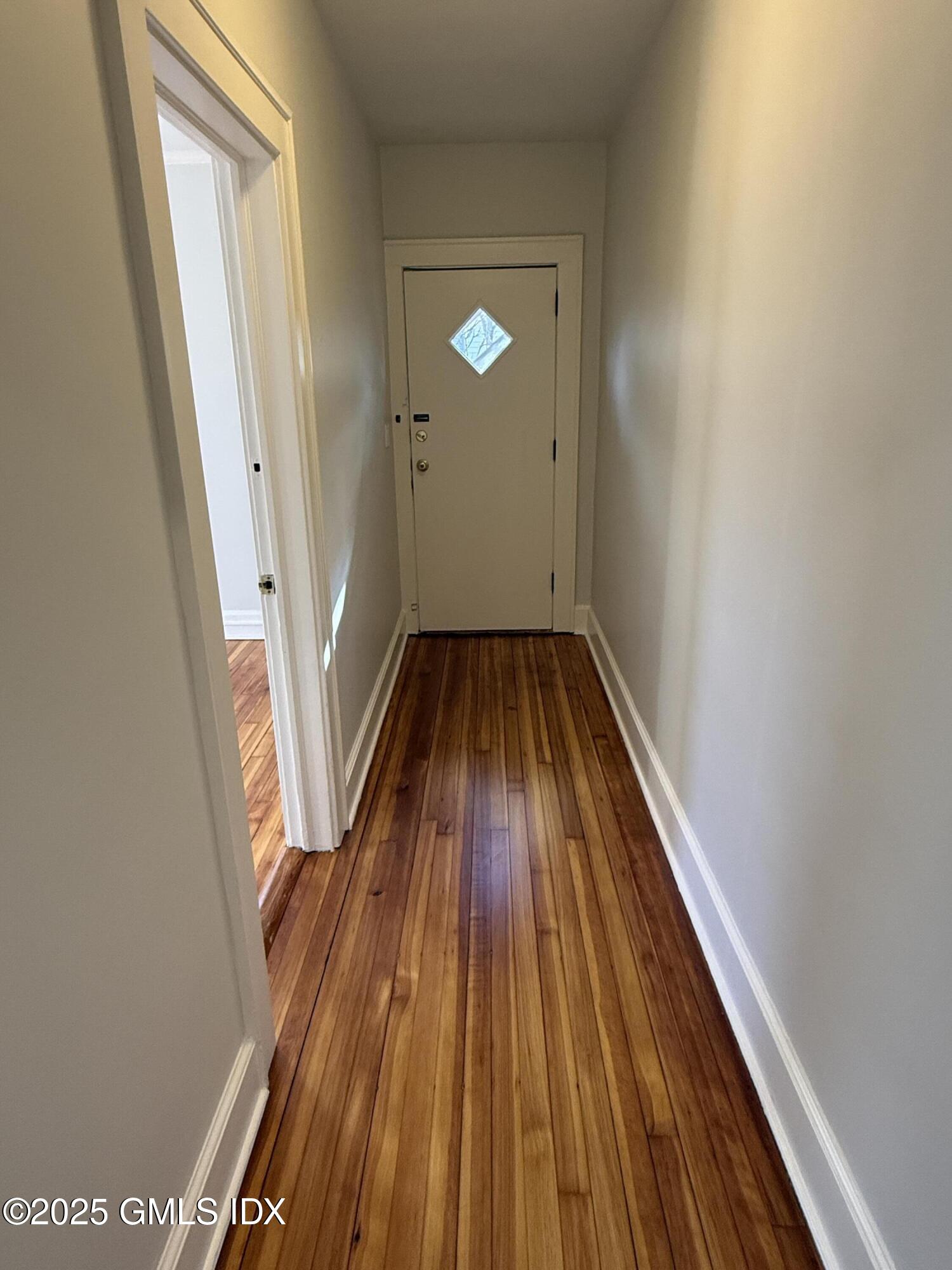 74 Hamilton Avenue, Unit 2 Greenwich, CT 06830 - Photo 13 of 14 IMG_9910