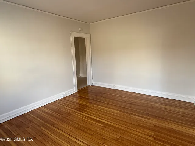 $2,950 | 74 Hamilton Avenue, Unit 2, Greenwich, CT 06830