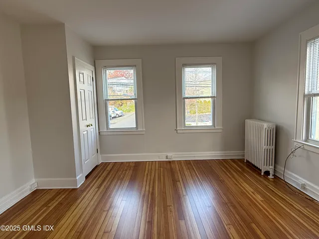 $2,950 | 74 Hamilton Avenue, Unit 2, Greenwich, CT 06830