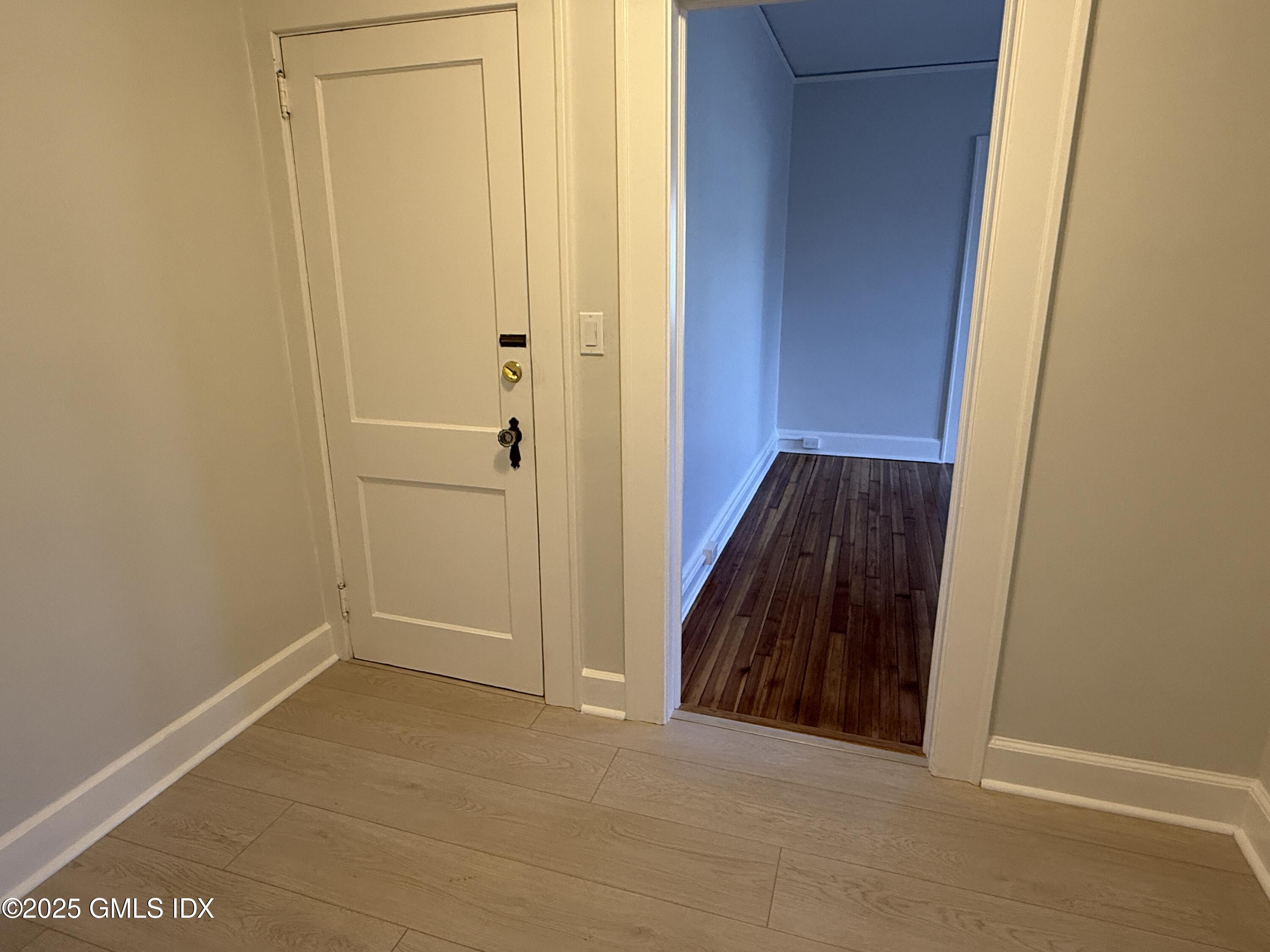 74 Hamilton Avenue, Unit 2 Greenwich, CT 06830 - Photo 7 of 14 IMG_9904