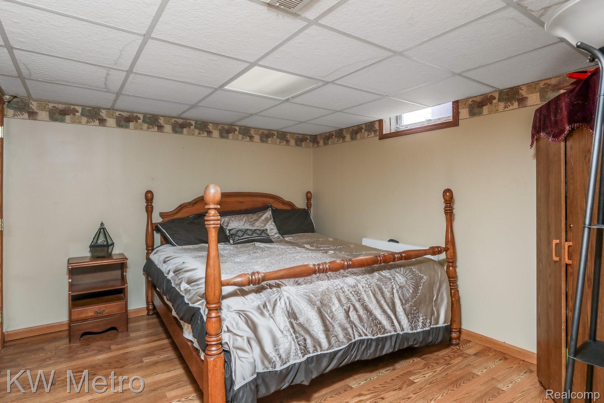 53700 North Foster Road New Baltimore, MI 48051 - Photo 27 of 43 35-web-or-mls-53700 North Foster Road Chesterfield0032.jpg
