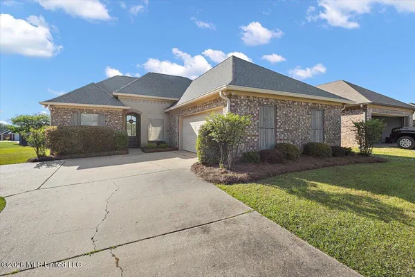 $279,900 | 301 Ridge Pointe Drive, Brandon, MS 39042
