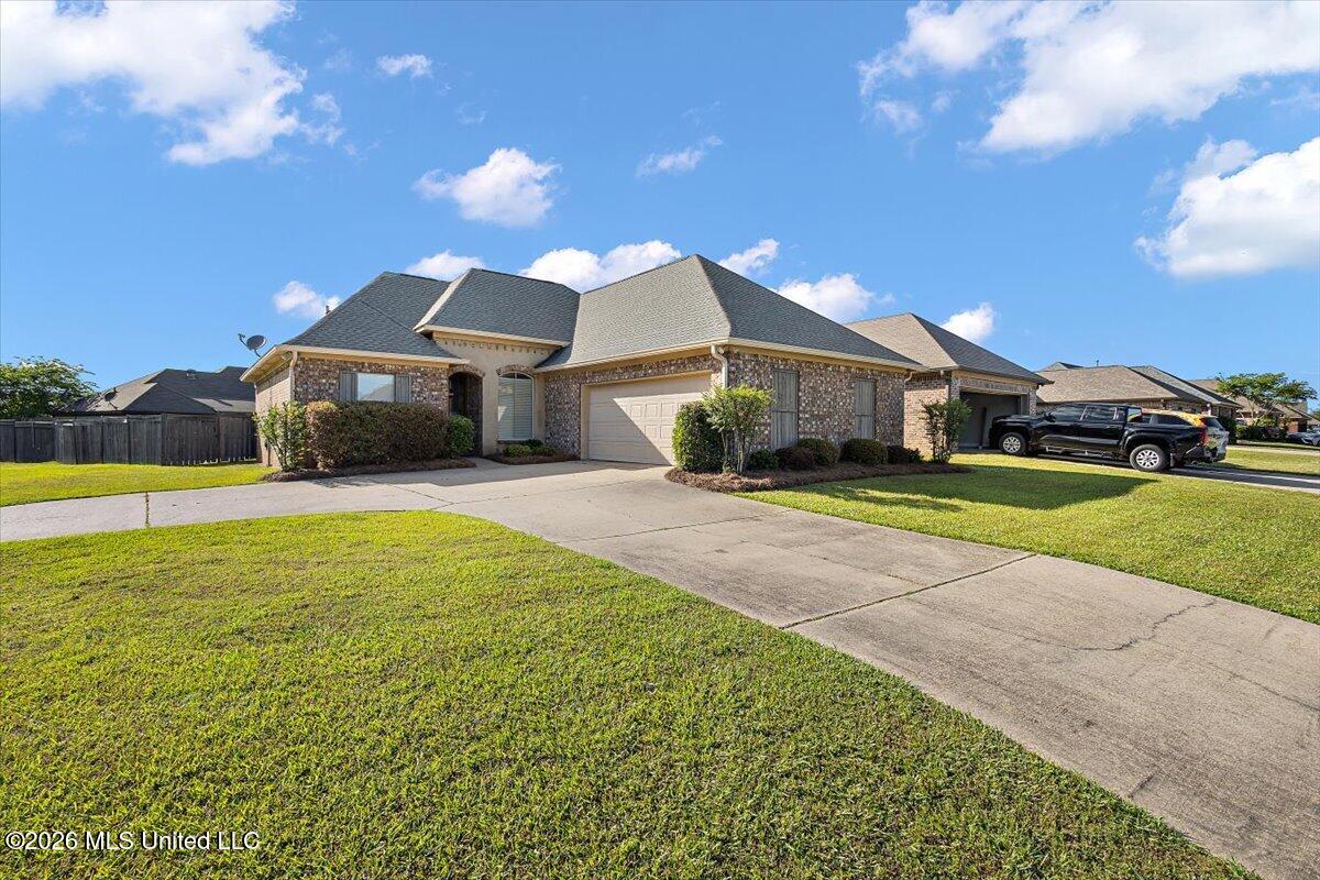 301 Ridge Pointe Drive Brandon, MS 39042 - Photo 2 of 24 04-HTP_9018