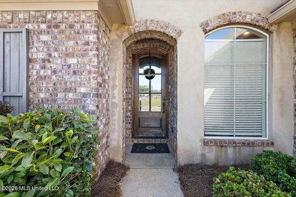 $279,900 | 301 Ridge Pointe Drive, Brandon, MS 39042