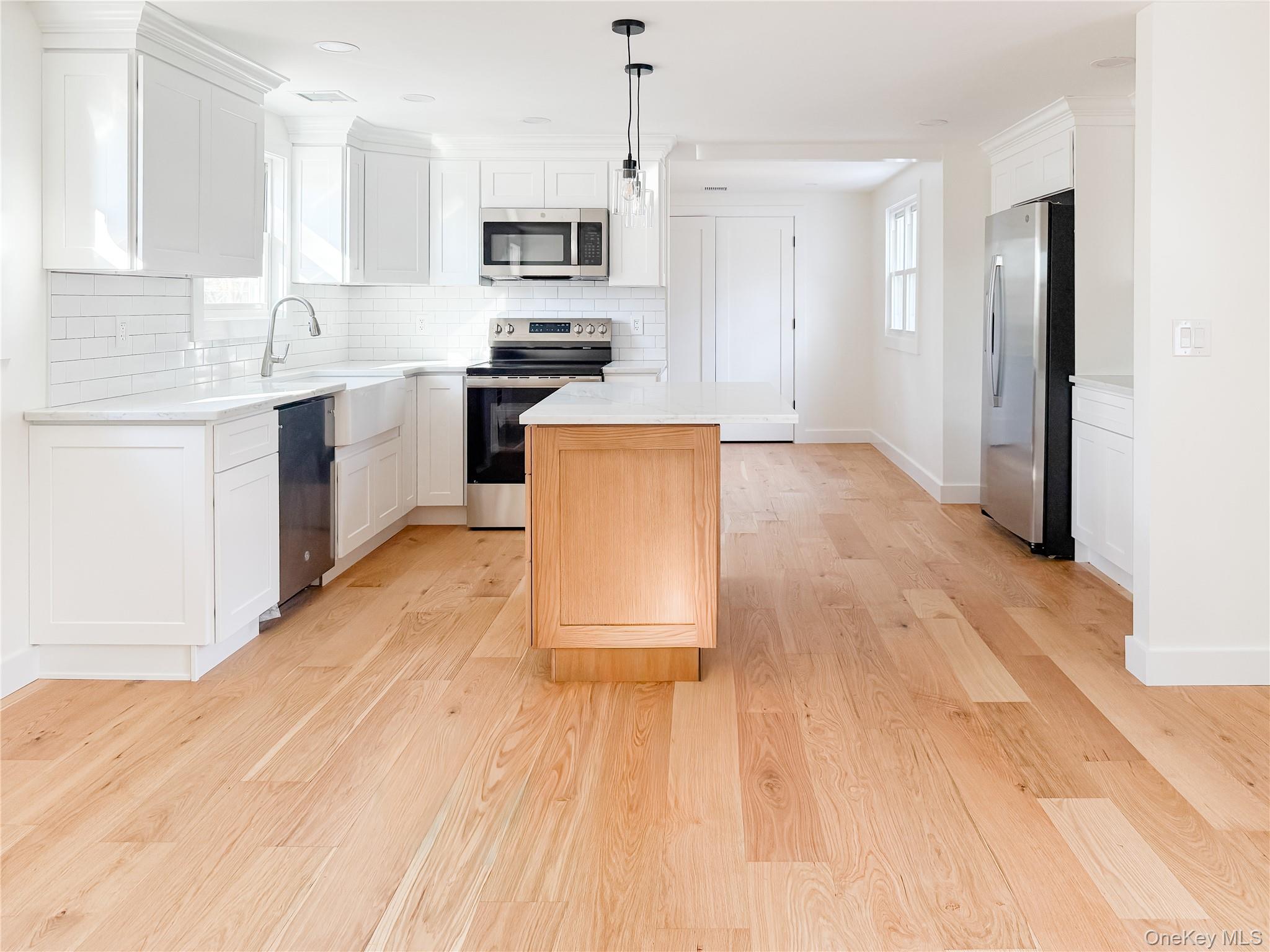 134 Hallock Road Lake Grove, NY 11755 - Photo 2 of 11