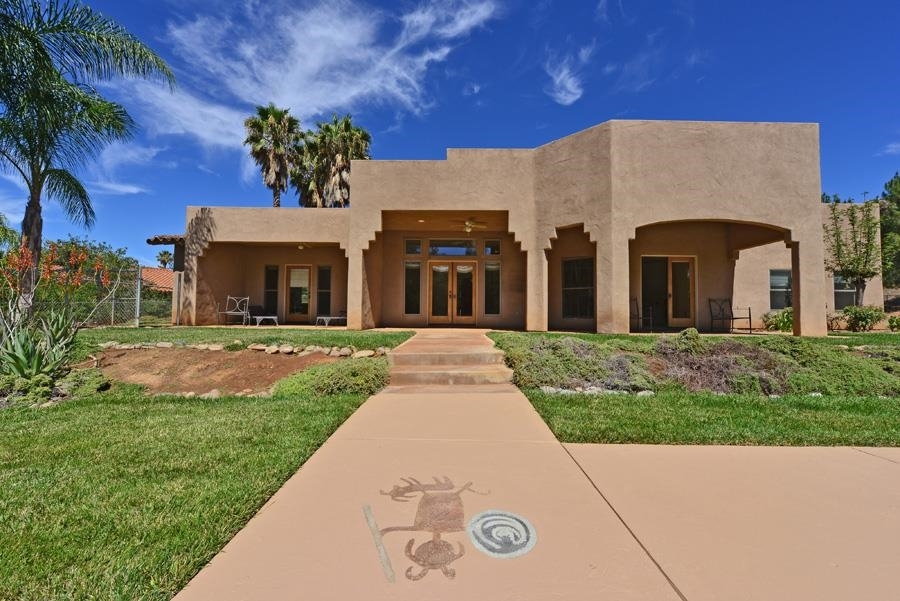 26199 Matlin Road Ramona, CA 92065 - Photo 2 of 20 Gallery Image 2