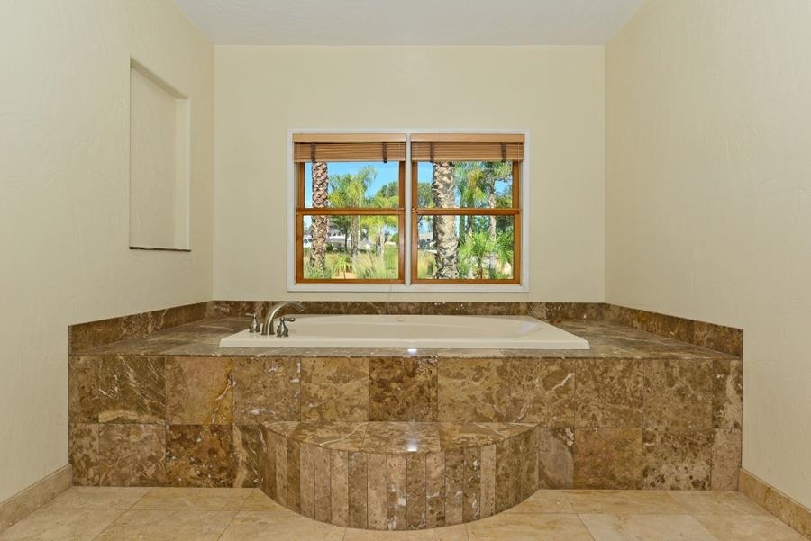 26199 Matlin Road Ramona, CA 92065 - Photo 15 of 20 Gallery Image 15