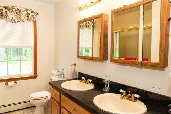 32 Gammons Road Acushnet, MA 02743 - Photo 26 of 29