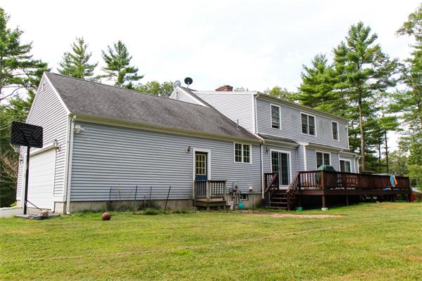 32 Gammons Road Acushnet, MA 02743 - Photo 6 of 29