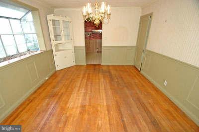 2913 Garnet Road Baltimore, MD 21234 - Photo 3 of 13 Dining Room