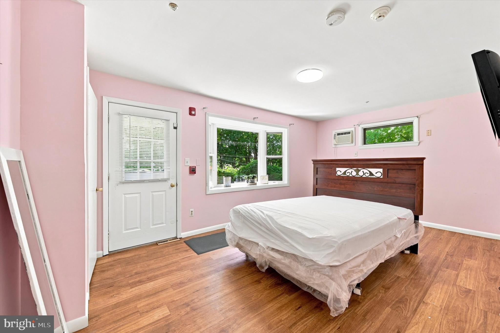 2745 Edge Hill Road Huntingdon Valley, PA 19006 - Photo 14 of 25 Gallery Image 14