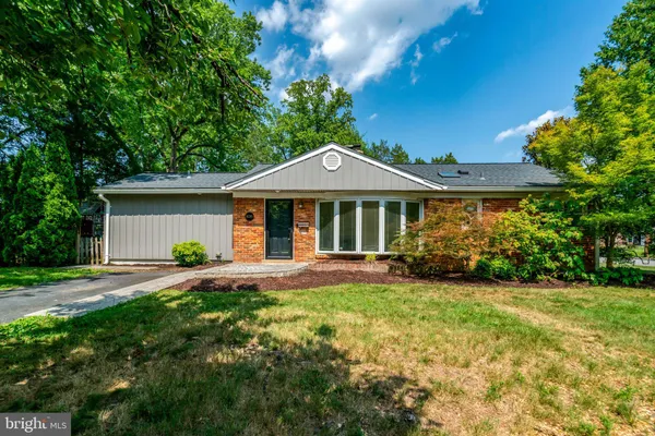 $3,600 | 8015 New Market Road, Alexandria, VA 22308