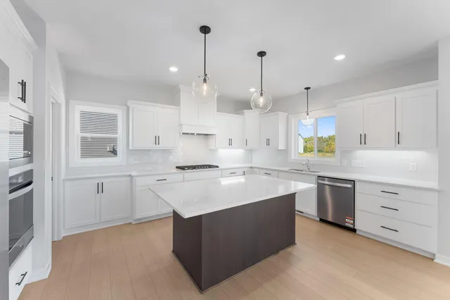 $699,900 | 5337 177th Street West, Lakeville, MN 55044