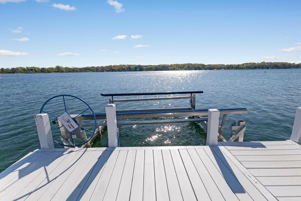 $5,000 | 3 North Walworth Avenue, Unit B, Williams Bay, WI 53191