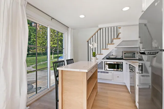 $5,000 | 3 North Walworth Avenue, Unit B, Williams Bay, WI 53191