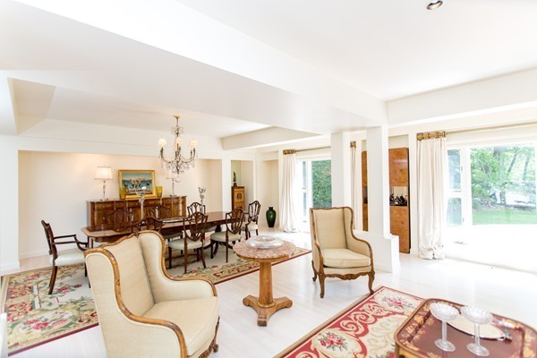 474 Glen Road Weston, MA 02493 - Photo 13 of 30 a living room with furniture and a large window