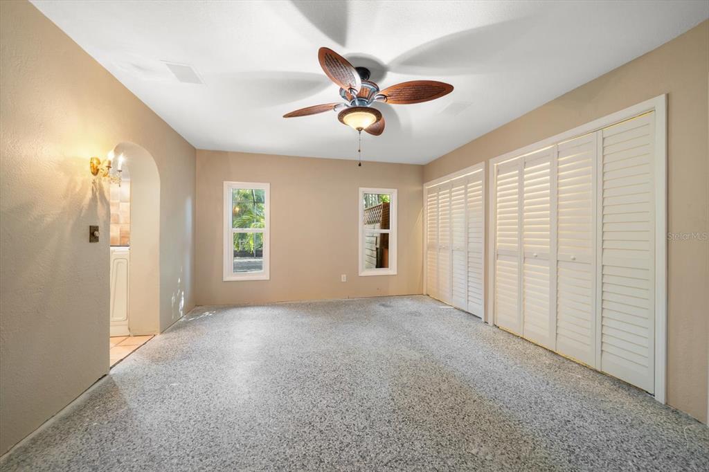 3033 82nd Way North St. Petersburg, FL 33710 - Photo 14 of 49
