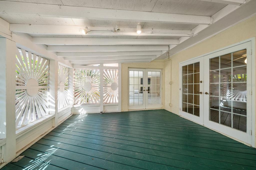 3033 82nd Way North St. Petersburg, FL 33710 - Photo 19 of 49